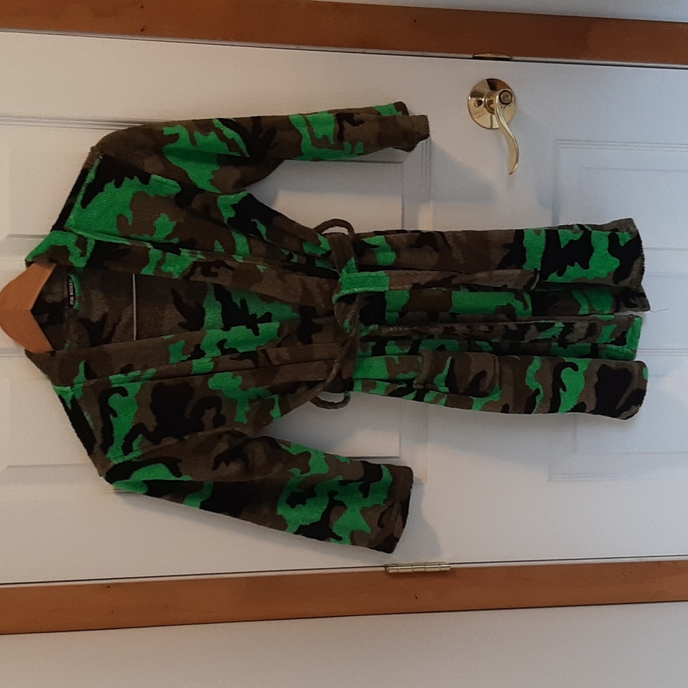 Boys robe